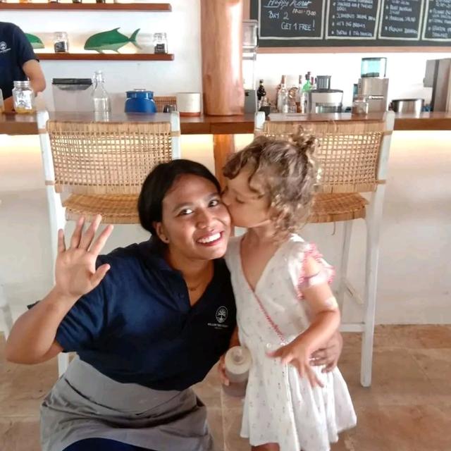 Au pair Yulita in Indonesia